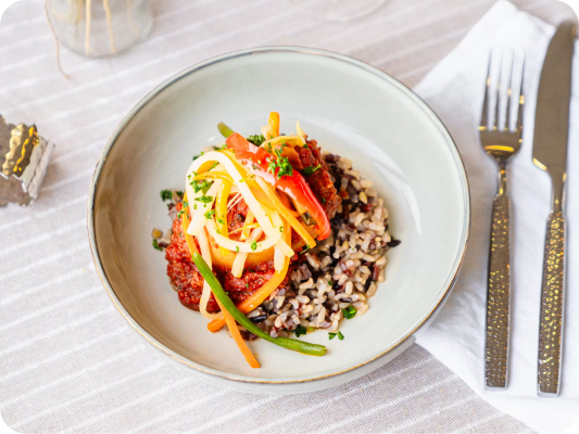 Trio de riz en pilaf et encornets farcis à la provençale